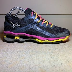 Mizuno Wave Creation 15 SZ 7.5
